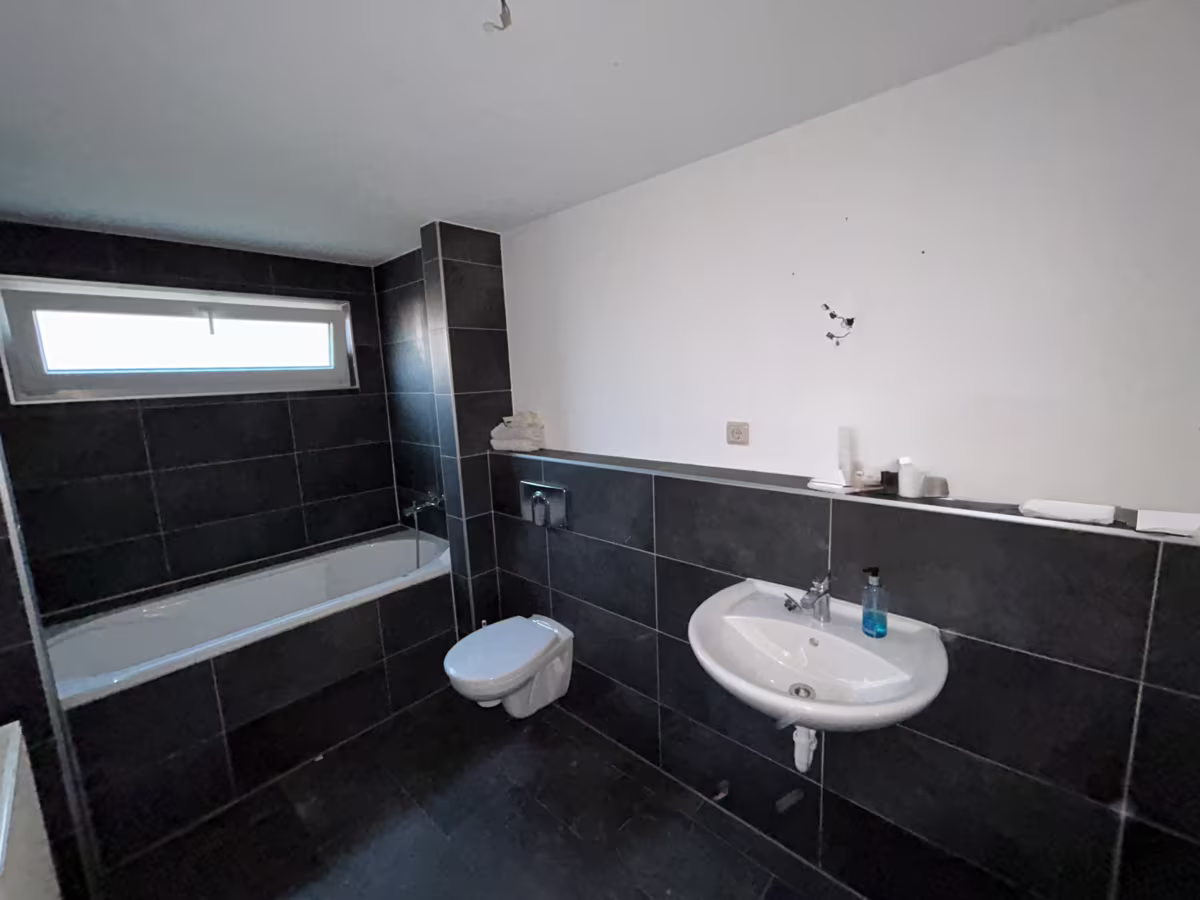 Badezimmer EG