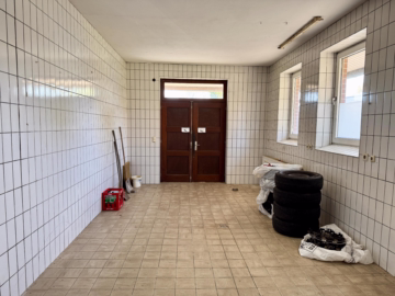 Wohn- und Geschäftshaus - Lager (36248)