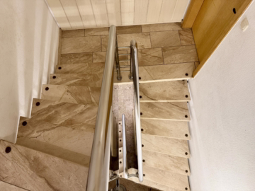 Wohn- und Geschäftshaus - Treppenhaus (36257)