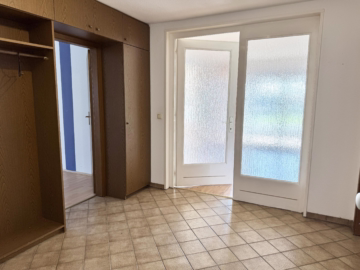 Wohn- und Geschäftshaus - Flur Neubau (36258)