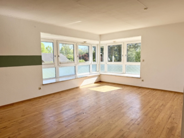 Wohn- und Geschäftshaus - Neubau (36260)