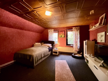 Zwei Wohneinheiten unter einem Dach - Schlafzimmer (53217)