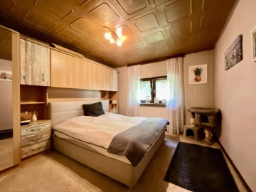 Zwei Wohneinheiten unter einem Dach - Schlafzimmer hinten (53214)