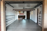 Garage - Großzügiges Wohnhaus mit Vollkeller