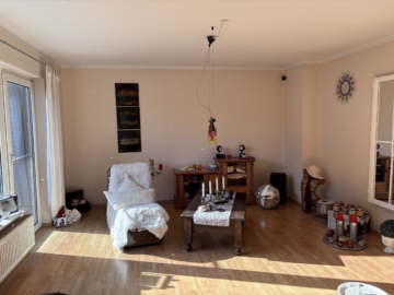 Doppelhaushälfte mit kleinem Garten – Bexhövede - Wohnzimmer (45819)