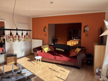 Doppelhaushälfte mit kleinem Garten – Bexhövede - Wohnzimmer Blick zum Zimmer 1 EG (45821)