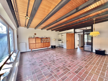 Architektenhaus in begehrter Lage - Wohnzimmer (51821)