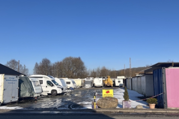 Grundstück mit Wohnmobilstellplätzen – Wulsdorf, 27572 Bremerhaven, Gewerbe