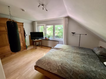 Wohnen in ruhiger Lage mit viel Platz und Komfort - Schlafzimmer (70308)