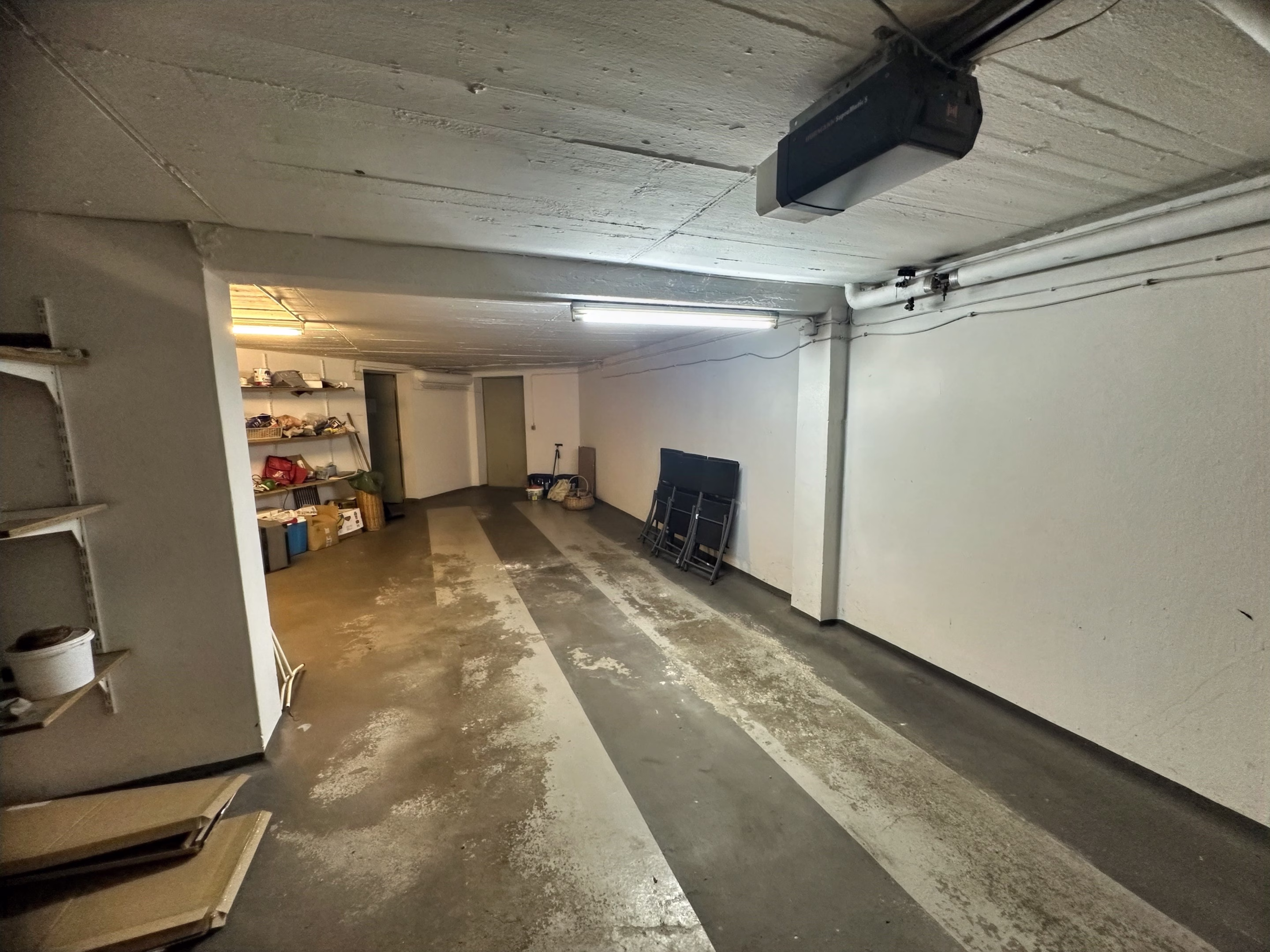 mit KI verändert - Garage