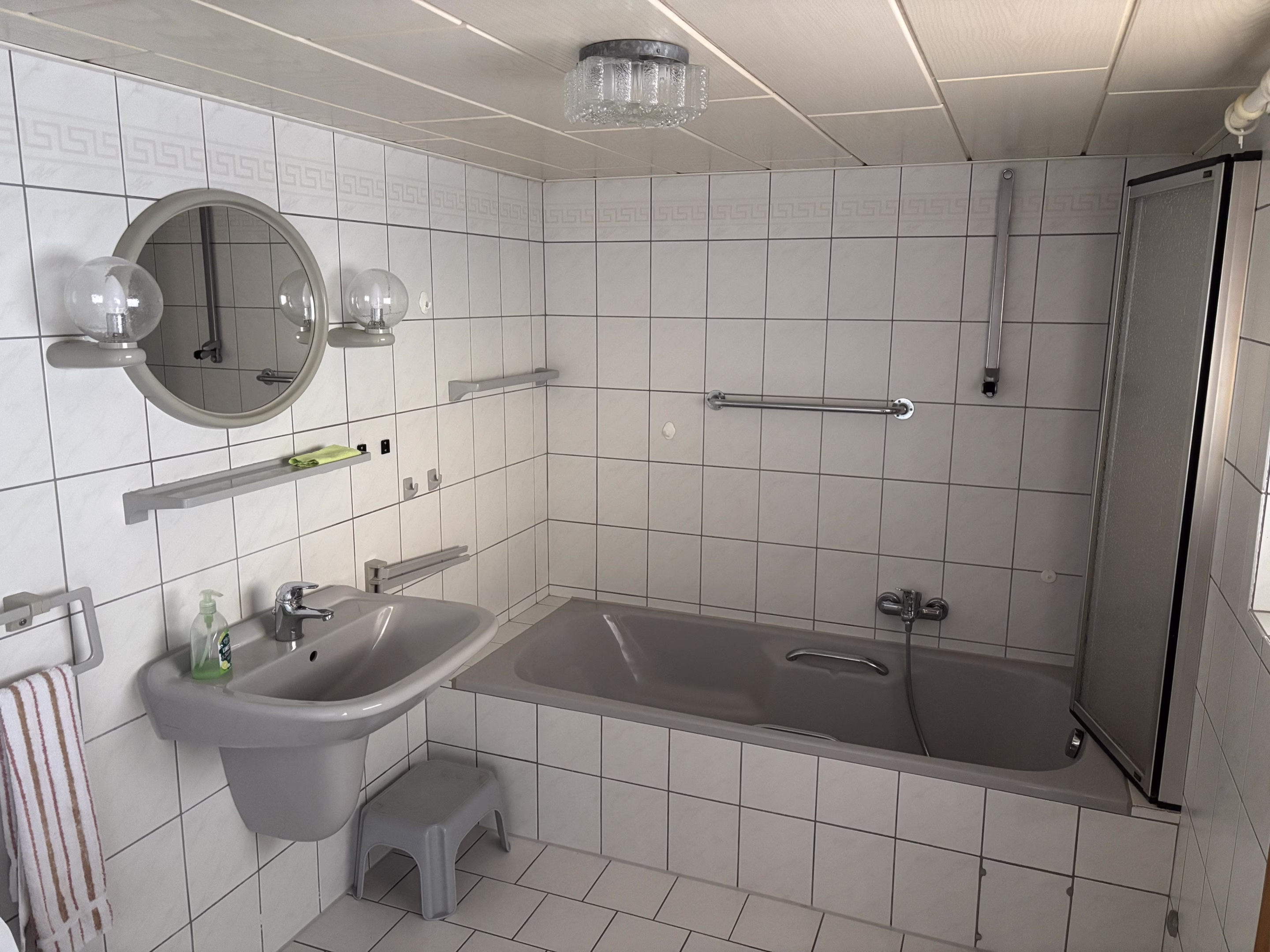 Badezimmer EG