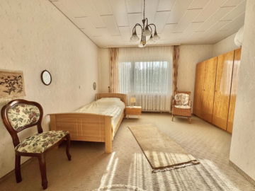 Bungalow mit Garage in ruhiger und begehrter Lage - Schlafzimmer (51725)