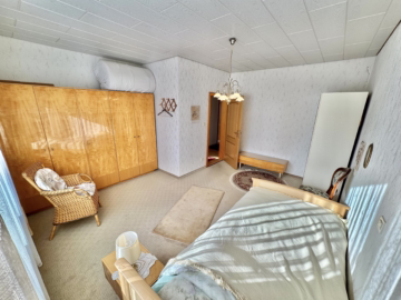 Bungalow mit Garage in ruhiger und begehrter Lage - Schlafzimmer (51726)