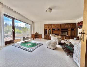 Bungalow mit Garage in ruhiger und begehrter Lage - Wohnzimmer (51716)