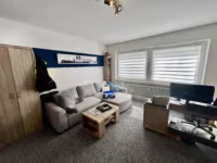 Arbeits- oder Kinderzimmer