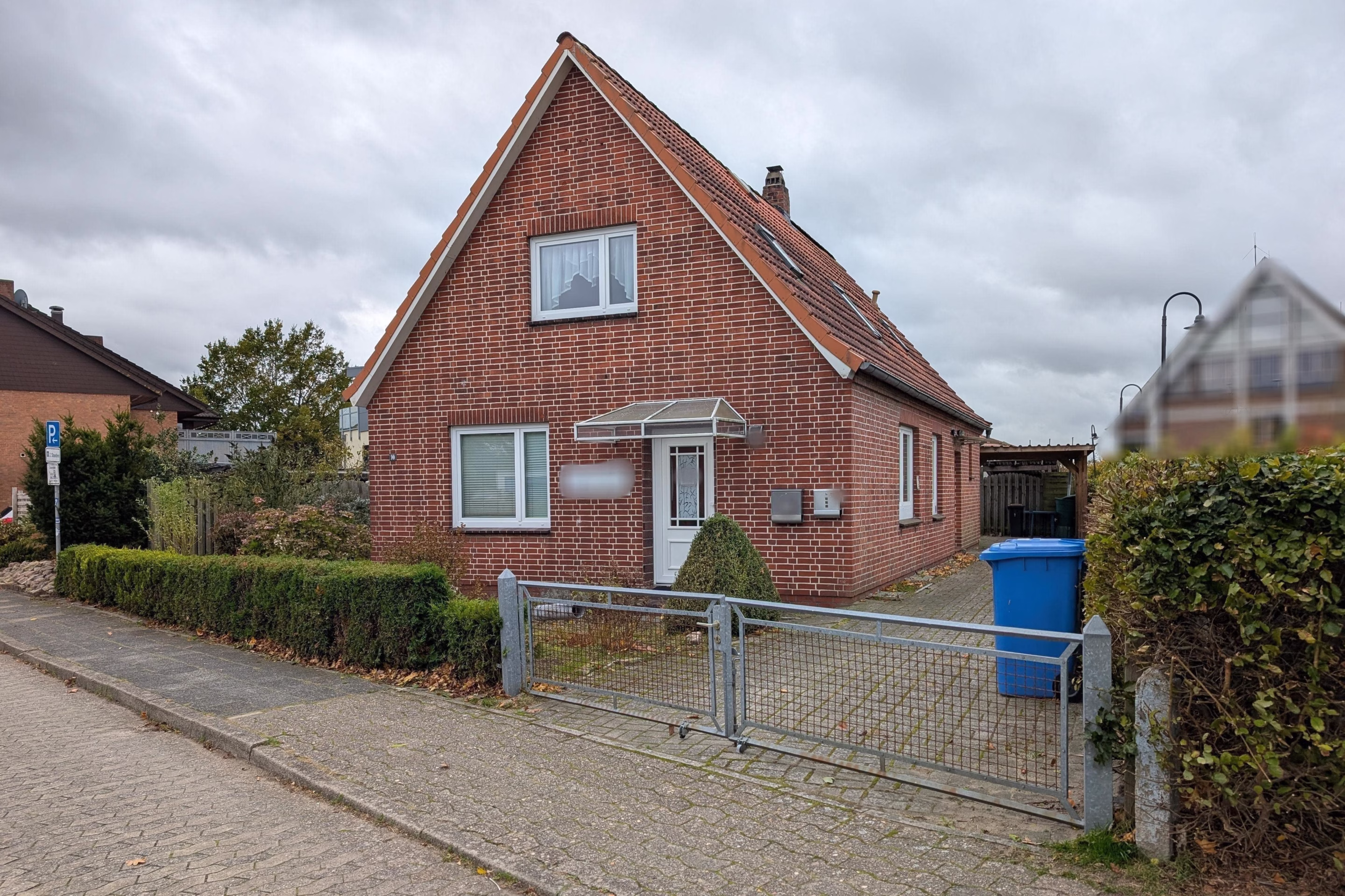 Straßenansicht