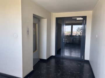 Mitte: 8 OG mit Fahrstuhl und Weserblick - Fahrstuhl (36993)