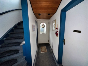 Kapitalanlage mit Entwicklungspotenzial - Eingangsbereich (48387)