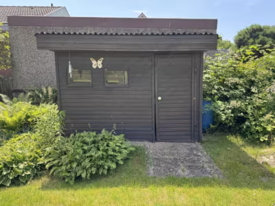 Sie haben die Wahl: Ein- oder Zweiparteienhaus - Gartenhaus/Geräteschuppen (81822)
