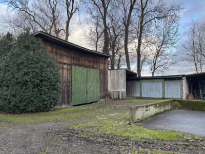 Resthofidylle: Platz für Ihre Familie und Hobbys - Nebengebäude (84625)
