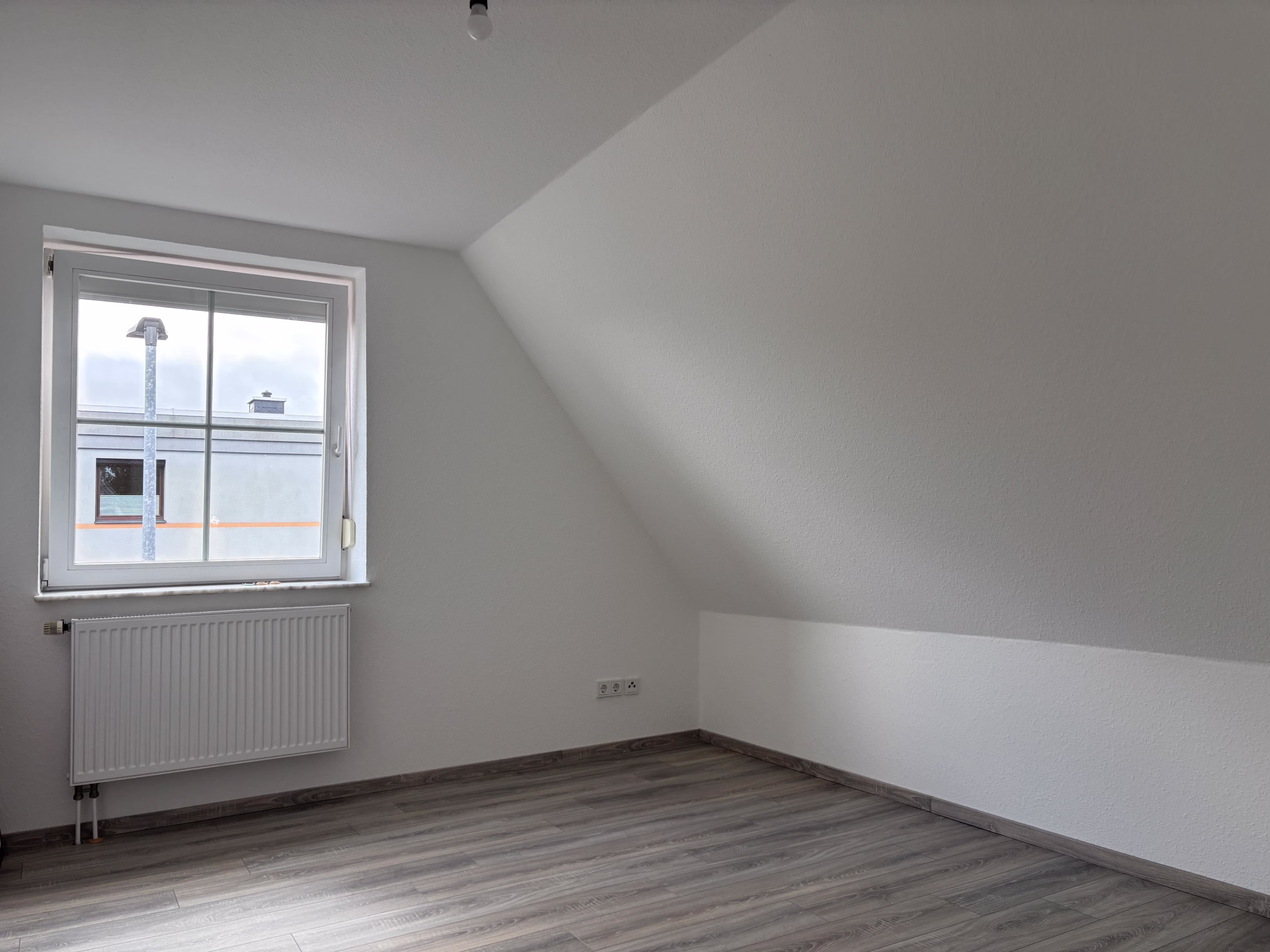 Schlafzimmer 2 DG