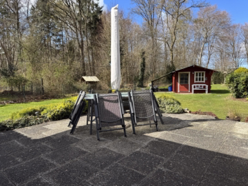 Walmdachbungalow auf parkähnlichem Grundstück - Terrasse (49921)