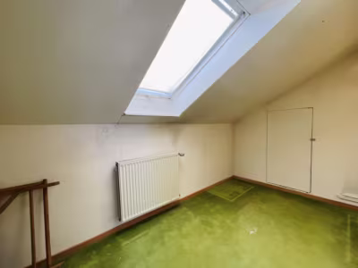 Gepflegter Bungalow mit Vollkeller - DG Abstellraum (78033)