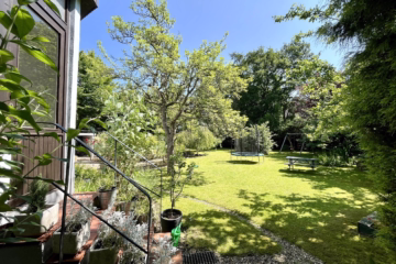Stadtvilla – stilvolles Wohnen in Bremerhaven - Gartenansicht (43492)