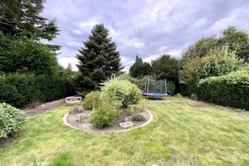 Bungalow in Parknähe – vermietet - Gartenansicht (43514)