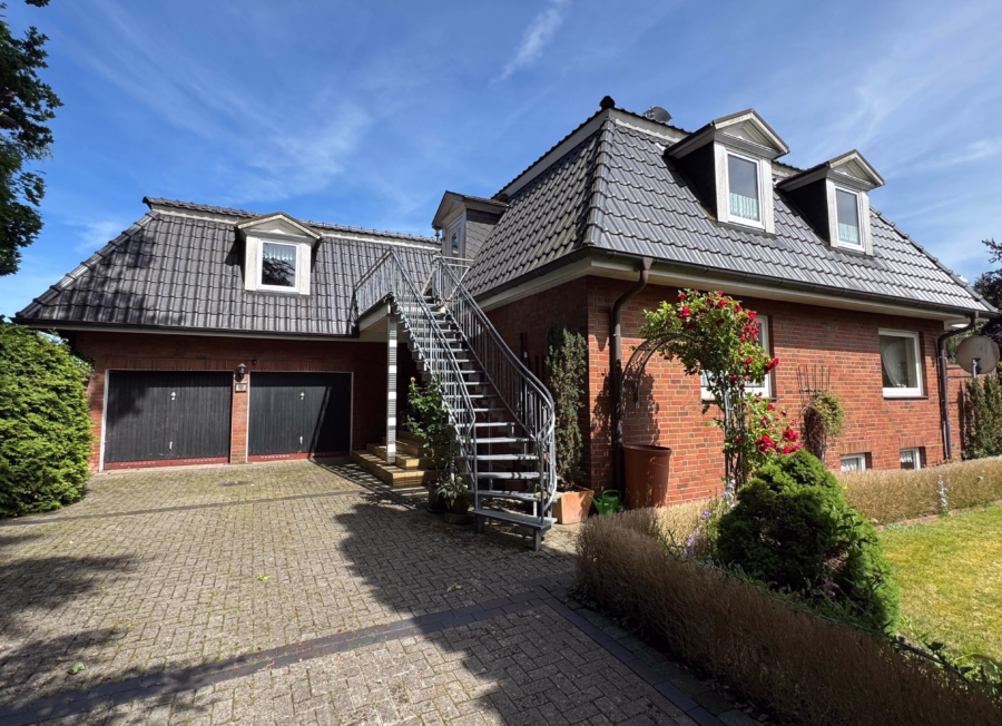 Straßenansicht