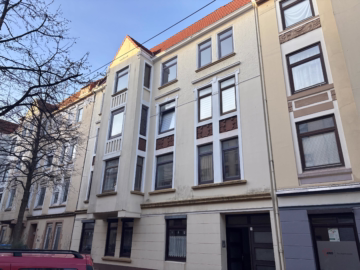 Mehrfamilienhaus mit 7 Wohnungen und Lager in Lehe - Frontansicht (37909)