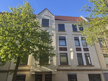 Mehrfamilienhaus mit 7 Wohnungen und Lager in Lehe - Titelbild (49180)