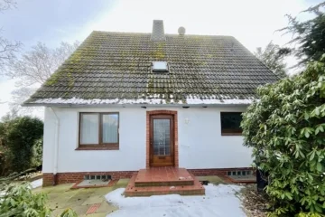 Gut aufgeteilt: Gemütliches Haus m. großem Garten, 27612 Loxstedt, Einfamilienhaus