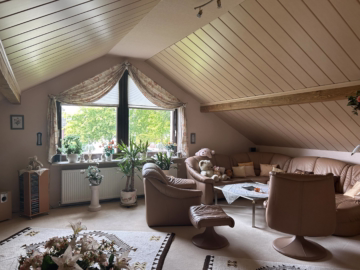 Erbpachtgrundstück: Haus am Fluss in Buschkämpen - Zimmer DG Ansicht 2 (40282)