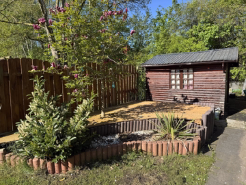 Die perfekte Alternative zur Wohnung - Gartenterrasse + Gartenhaus (51747)