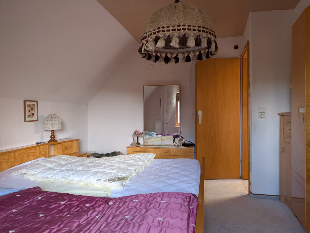 Schlafzimmer OG