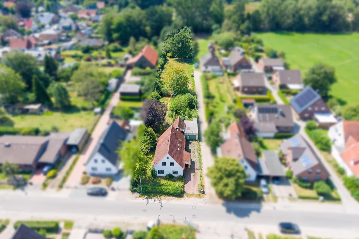 Drohnenaufnahme Straße