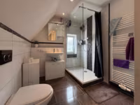 Badezimmer DG