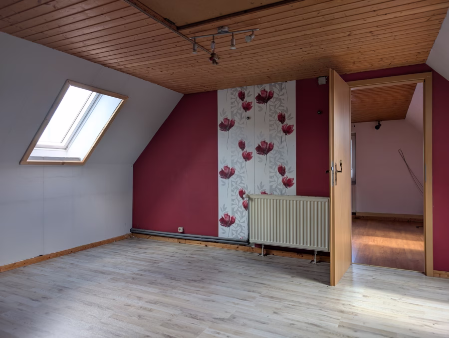 Zimmer 2 OG