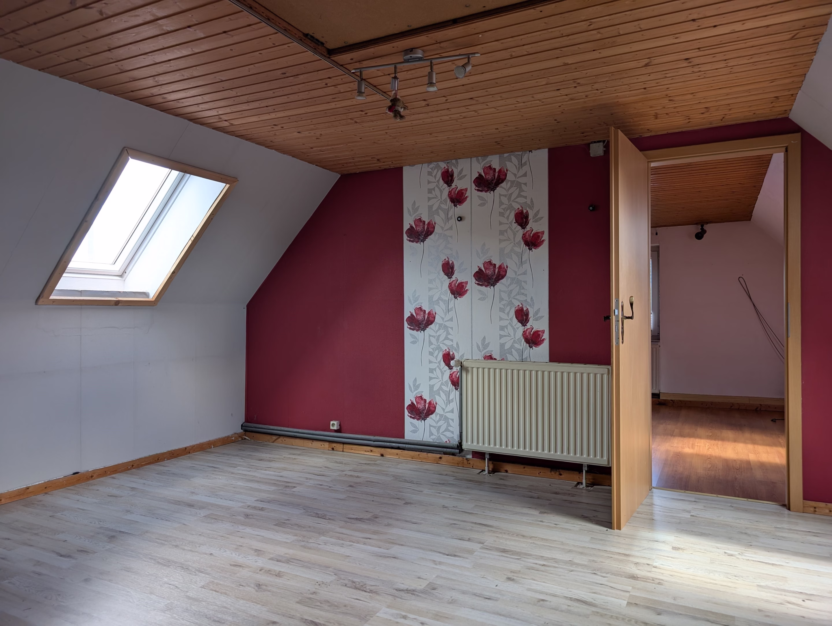 Zimmer 2 OG