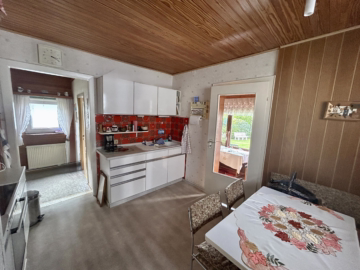 Einfamilienhaus mit großem Grundstück - Küche (37214)