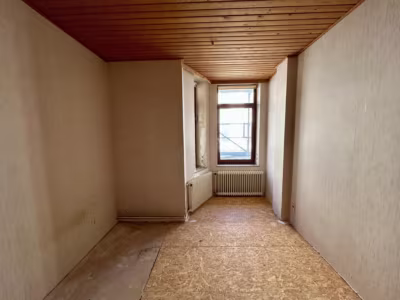 Großzügige 5-Zimmer-Eigentumswohnung - Arbeitszimmer (85526)