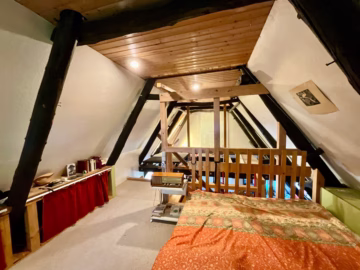 Ihr neues Zuhause: Eine DHH der besonderen Art - Schlafzimmer auf Empore (77299)