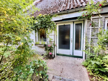 Ihr neues Zuhause: Eine DHH der besonderen Art - Hauseingang (77282)