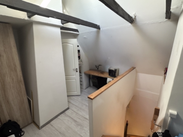 Selbstnutzer oder Kapitalanleger gesucht! - DG Treppenaufgang (43268)