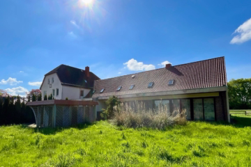 Ihr Wohntraum mit viel Grundstück in Geestenseth - Vorderansicht (36354)