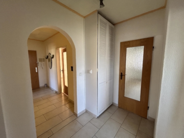 4-Zi.-Wohnung mit Loggia & Markise in Leherheide - Intimflur (54189)