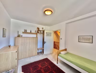Die perfekte Alternative zur Wohnung - 1. Obergeschoss Kind (78605)