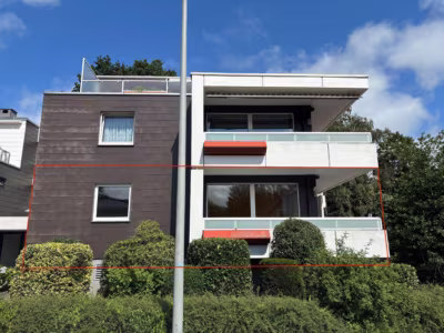 Architektur-Highlight am Bürgerpark mit Tiefgarage - Straßenansicht (85329)