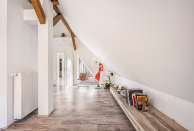 Außergewöhnliche Galeriewohnung am Yachthafen - Wohnzimmer (78771)
